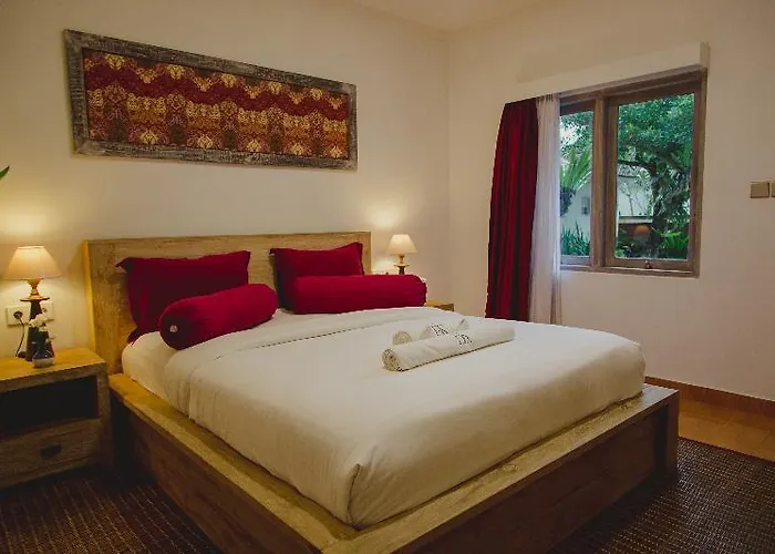 Hotel B Saya